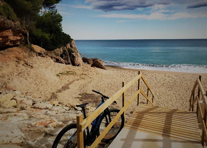 Atico De Diseno Sobre La Cala De Las Sirenas!!